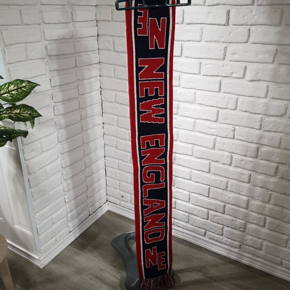 Bay State Apparel New England One Size Fringed Scarf